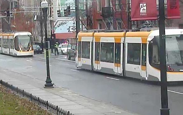 Cincinnati streetcars will begin carrying passengers later this year