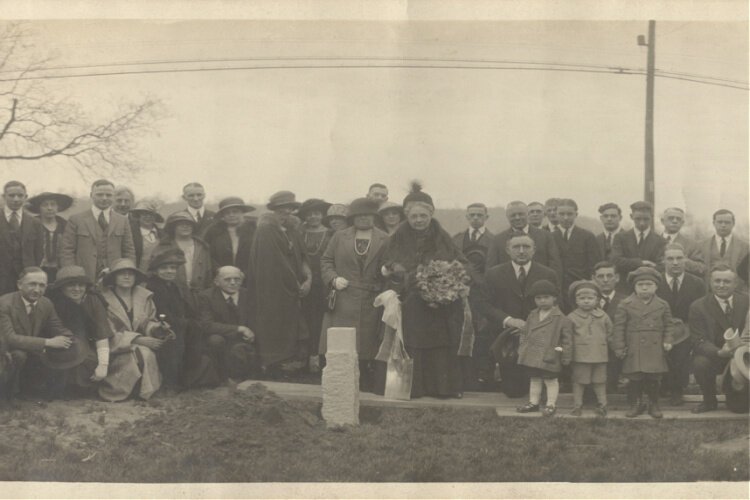 Mary Emery, center, at the formal 1923 groundbreaking for the village of Mariemont